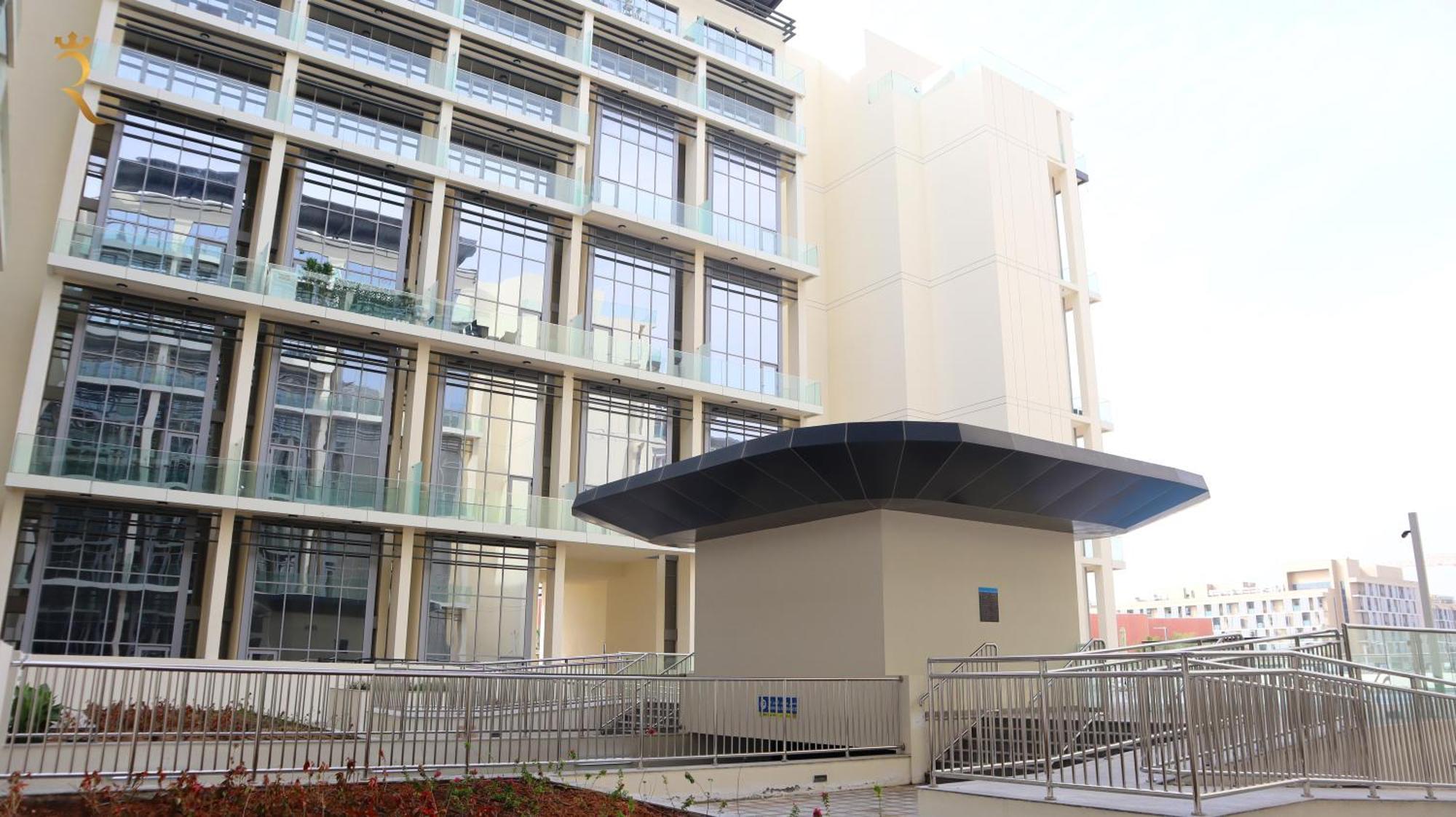 Urban Oasis Retreat Transit - 2br Duplex In Masdar Apartment *