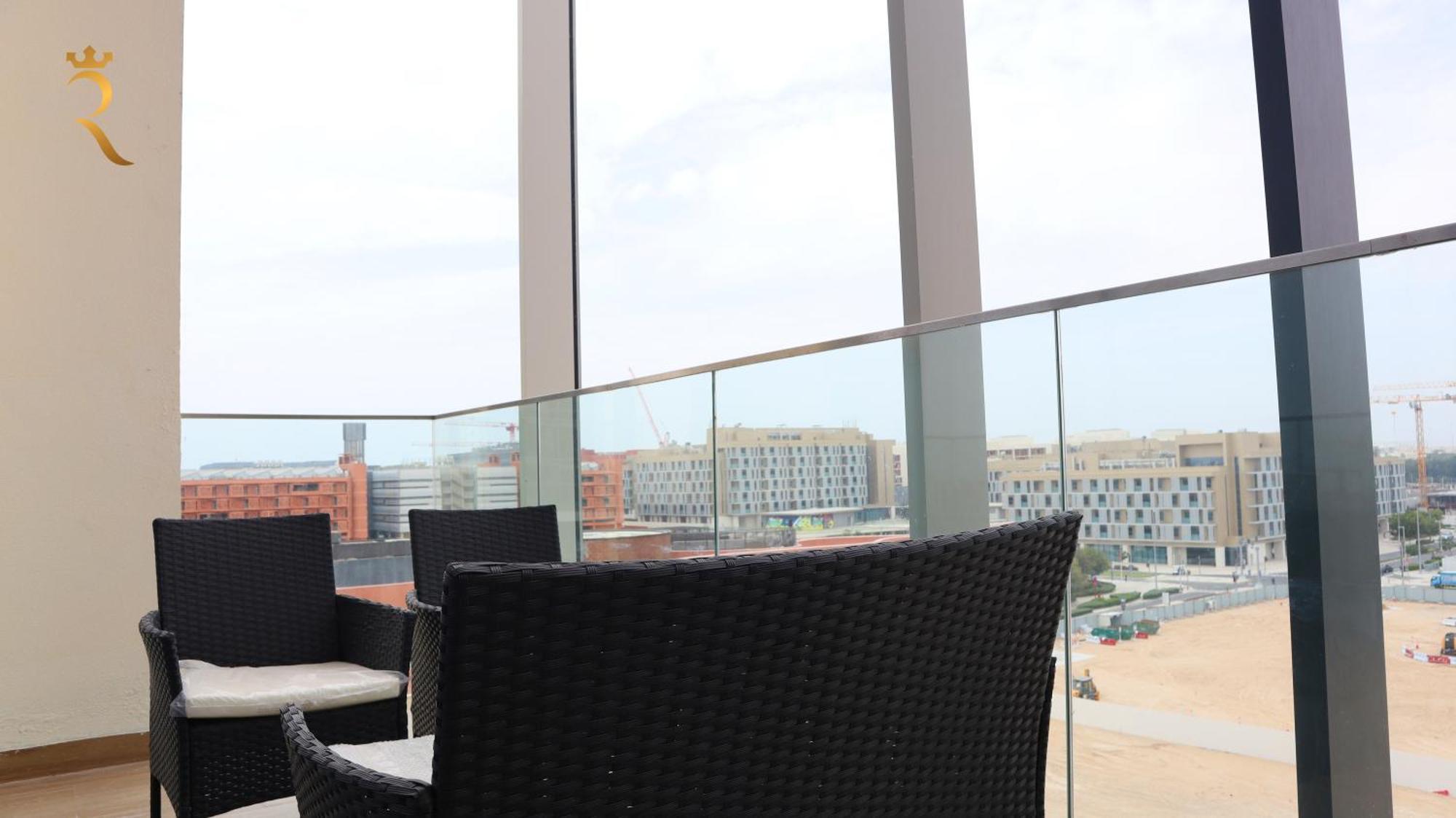 Apartment Urban Oasis Retreat Transit - 2br Duplex In Masdar Abu Dhabi